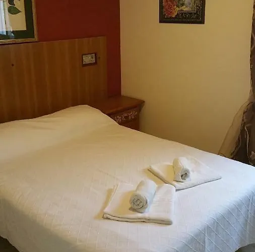 Sotel Valle Guadiaro Inn